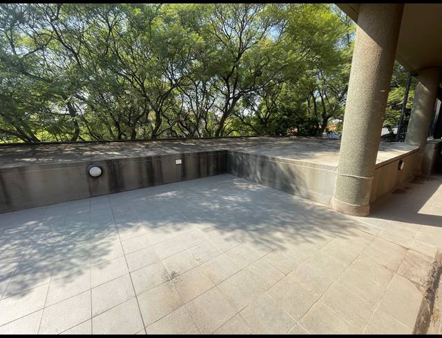 436M² OFFICE TO LET IN PARKTOWN